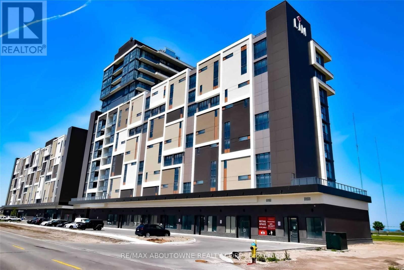 512 - 550 NORTH SERVICE ROAD Image 31