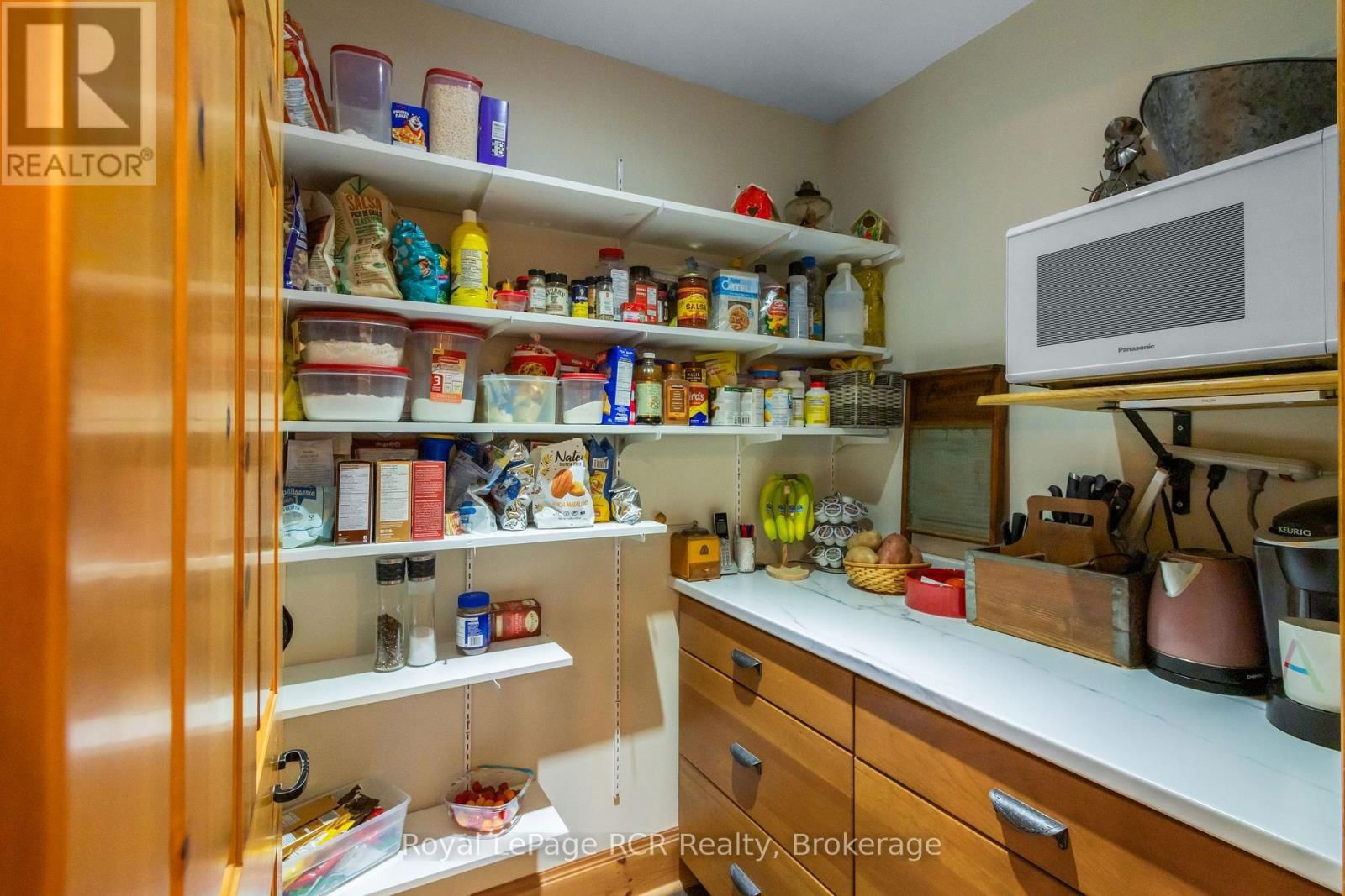 625 MALLORY BEACH ROAD Image 16