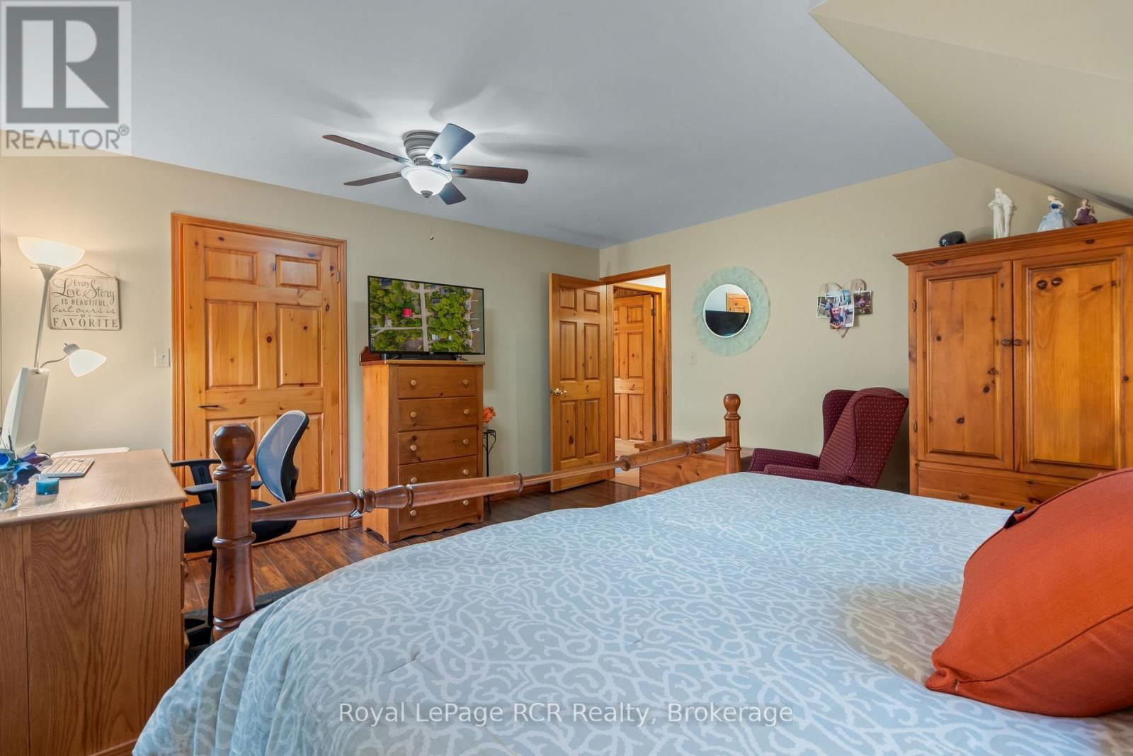 625 MALLORY BEACH ROAD Image 20
