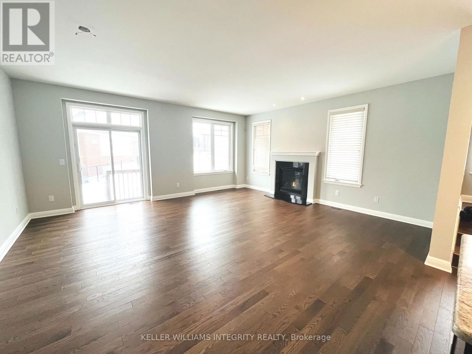 108 BOUNDSTONE WAY Image 11