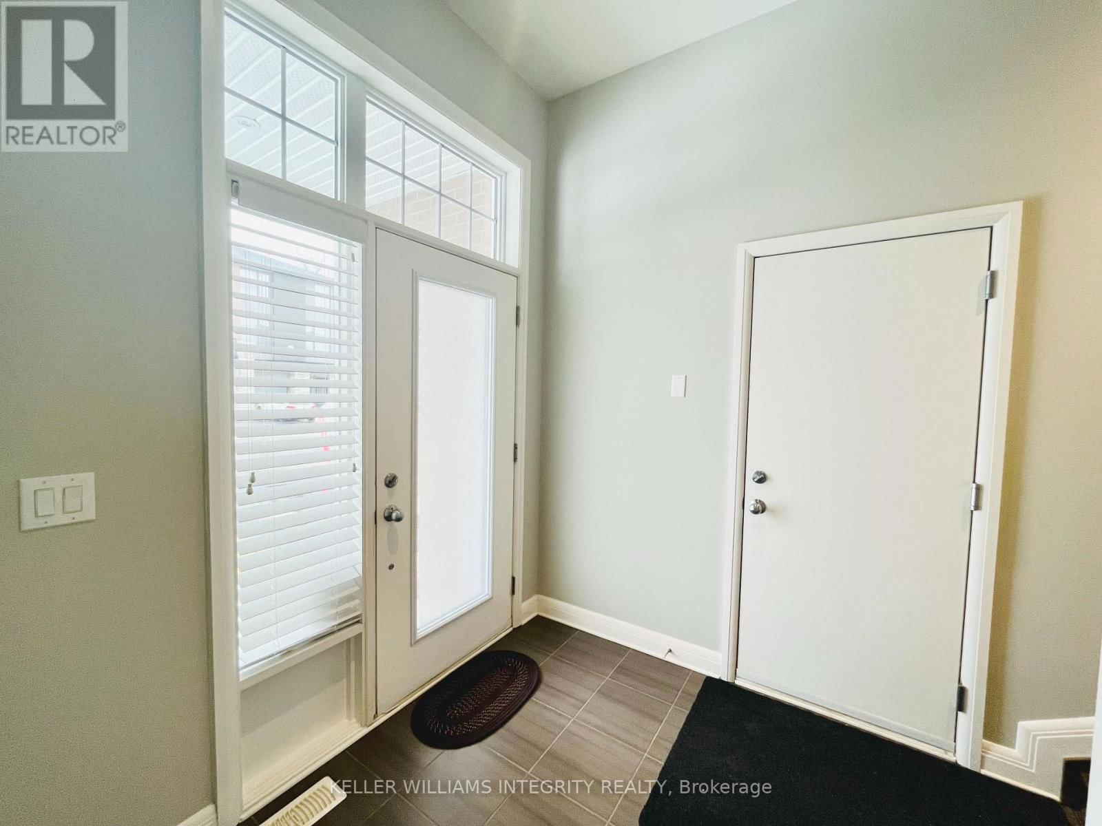 108 BOUNDSTONE WAY Image 4