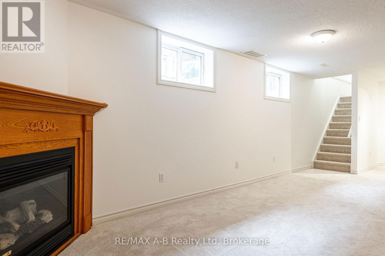 52 WINGFIELD AVENUE Image 22