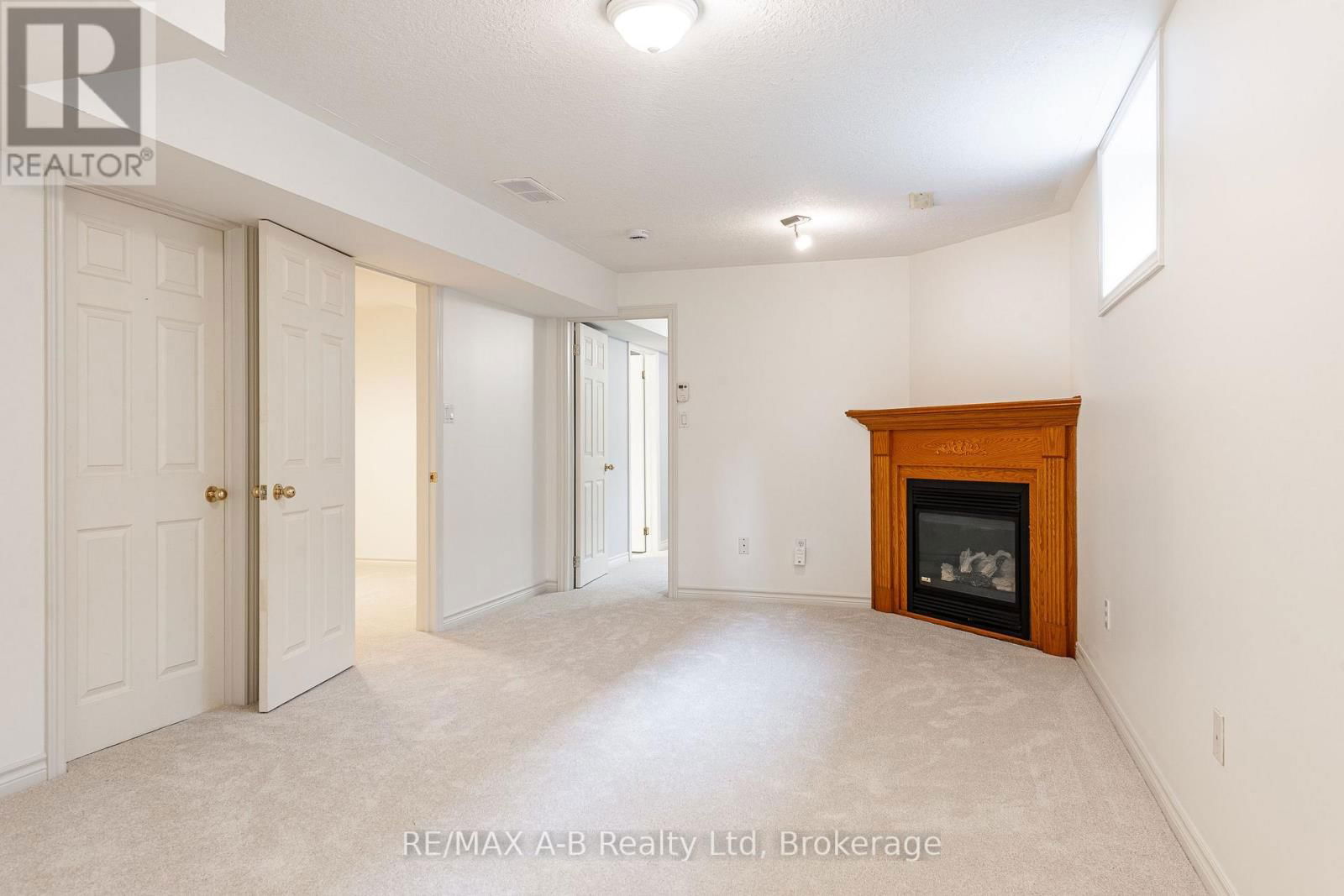 52 WINGFIELD AVENUE Image 23
