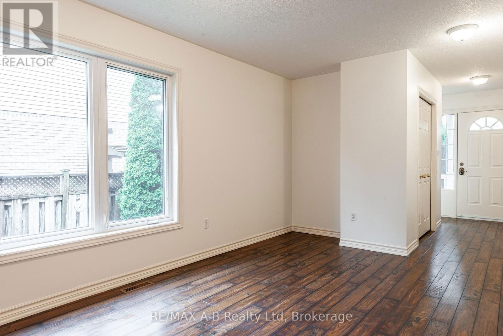 52 WINGFIELD AVENUE Image 7