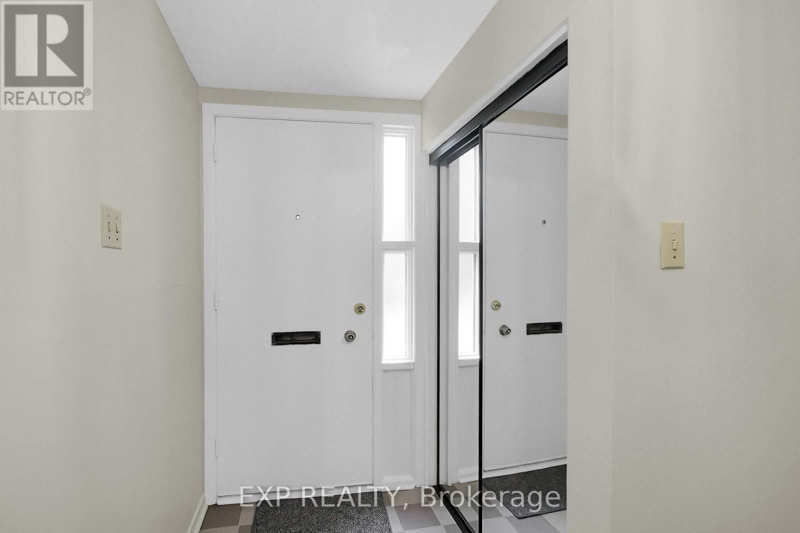 68 - 773A SPRINGLAND DRIVE Image 3