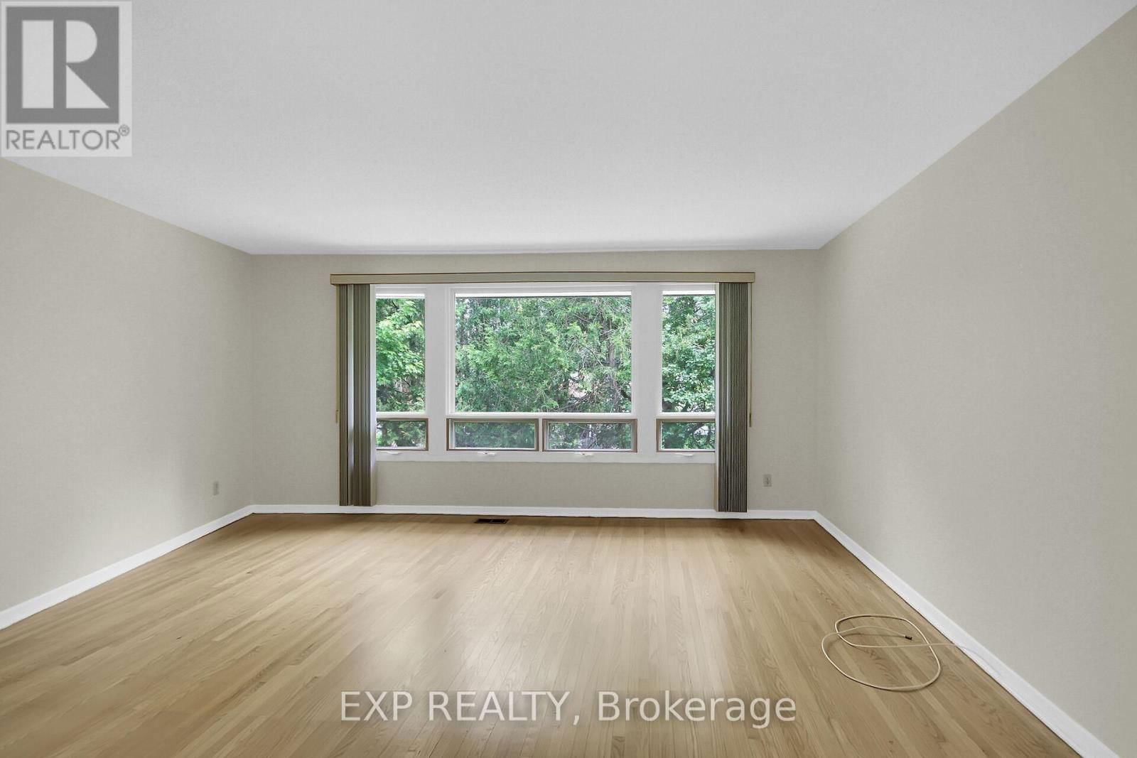 68 - 773A SPRINGLAND DRIVE Image 4