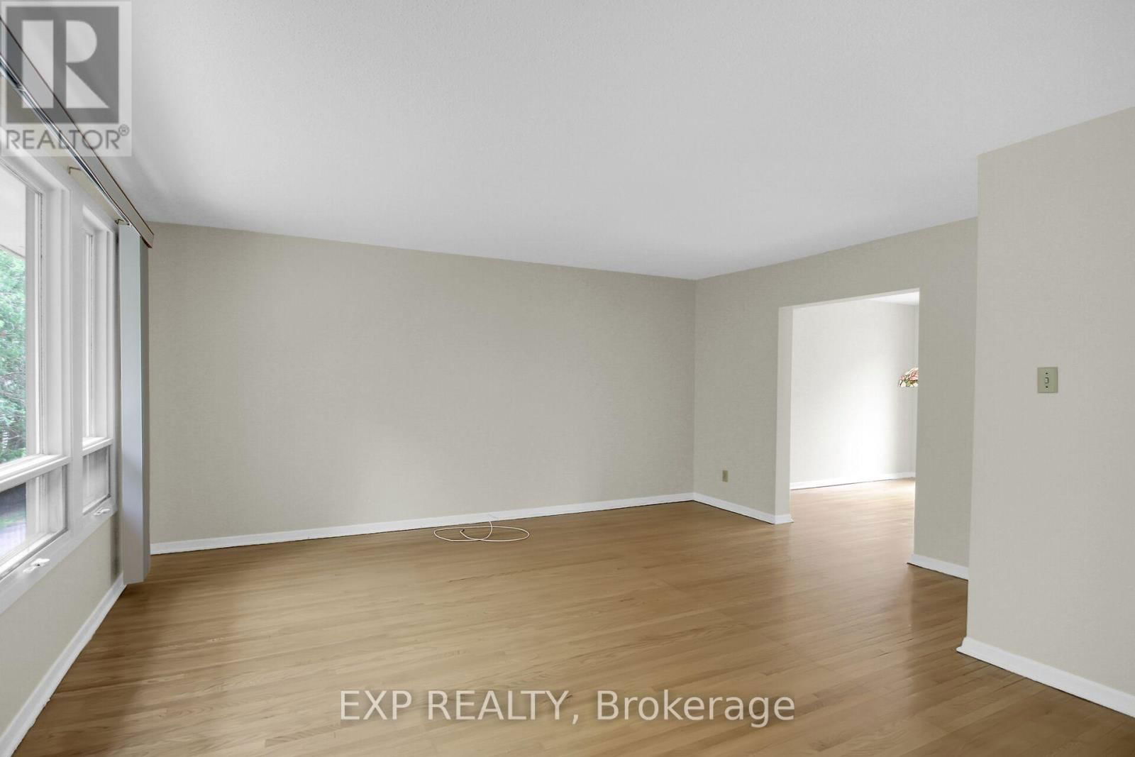 68 - 773A SPRINGLAND DRIVE Image 6
