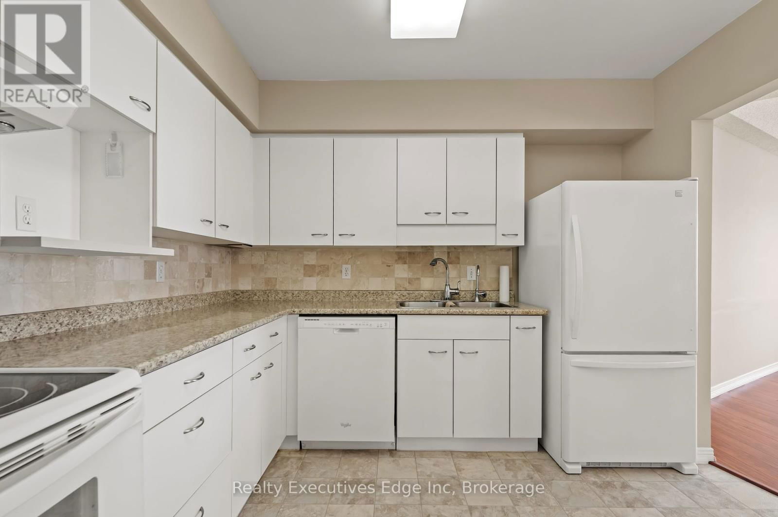 312 - 208 SILVERCREEK PARKWAY NORTH Image 20