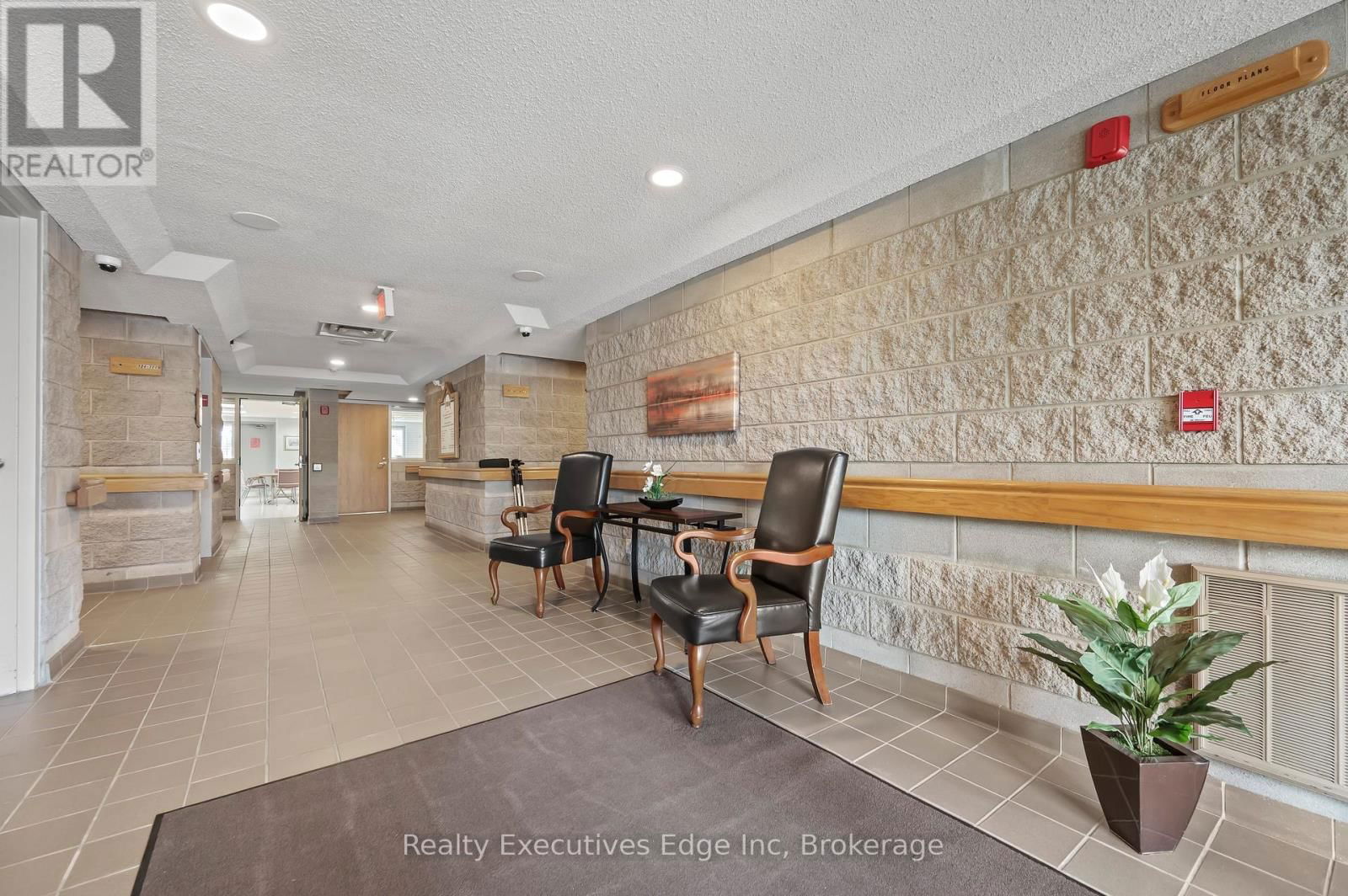 312 - 208 SILVERCREEK PARKWAY NORTH Image 7