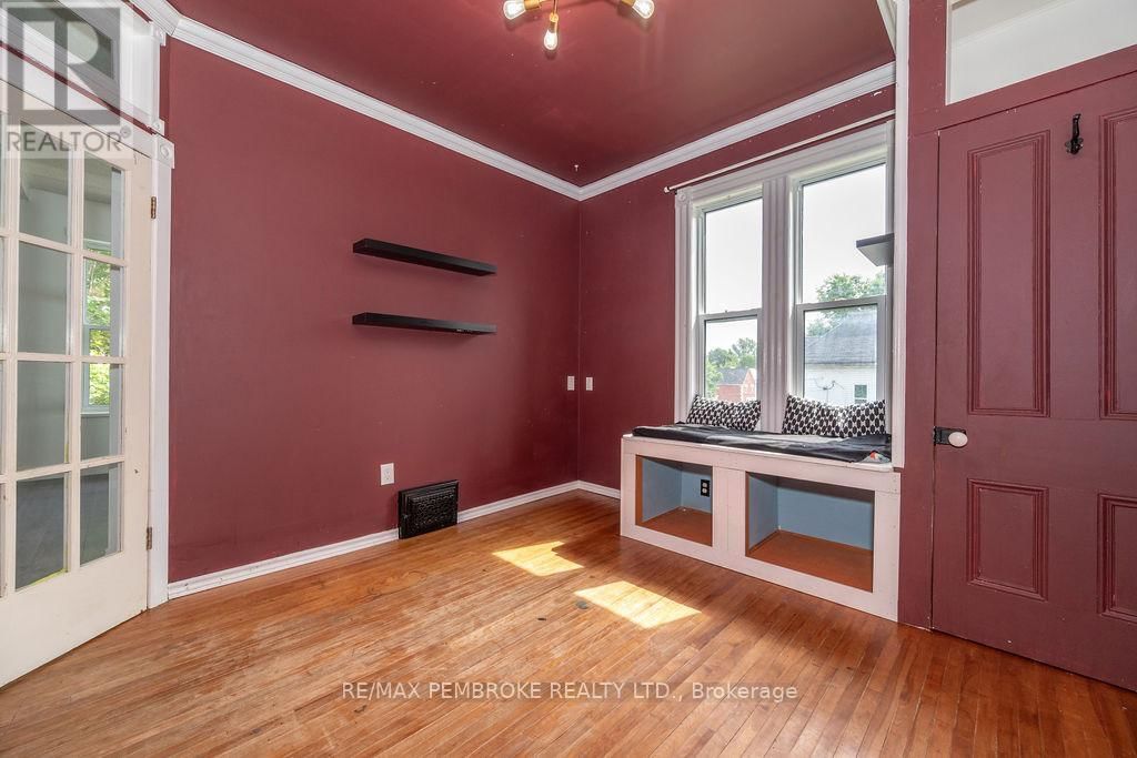 502 MARY STREET Image 29