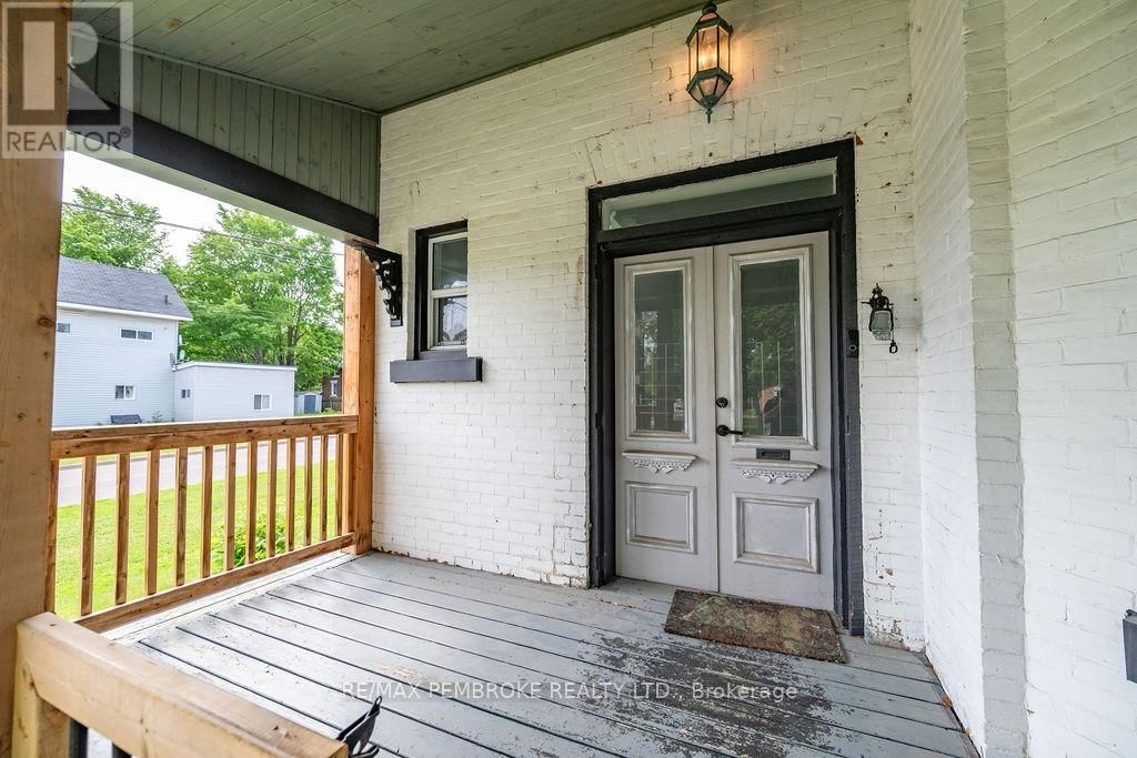 502 MARY STREET Image 5