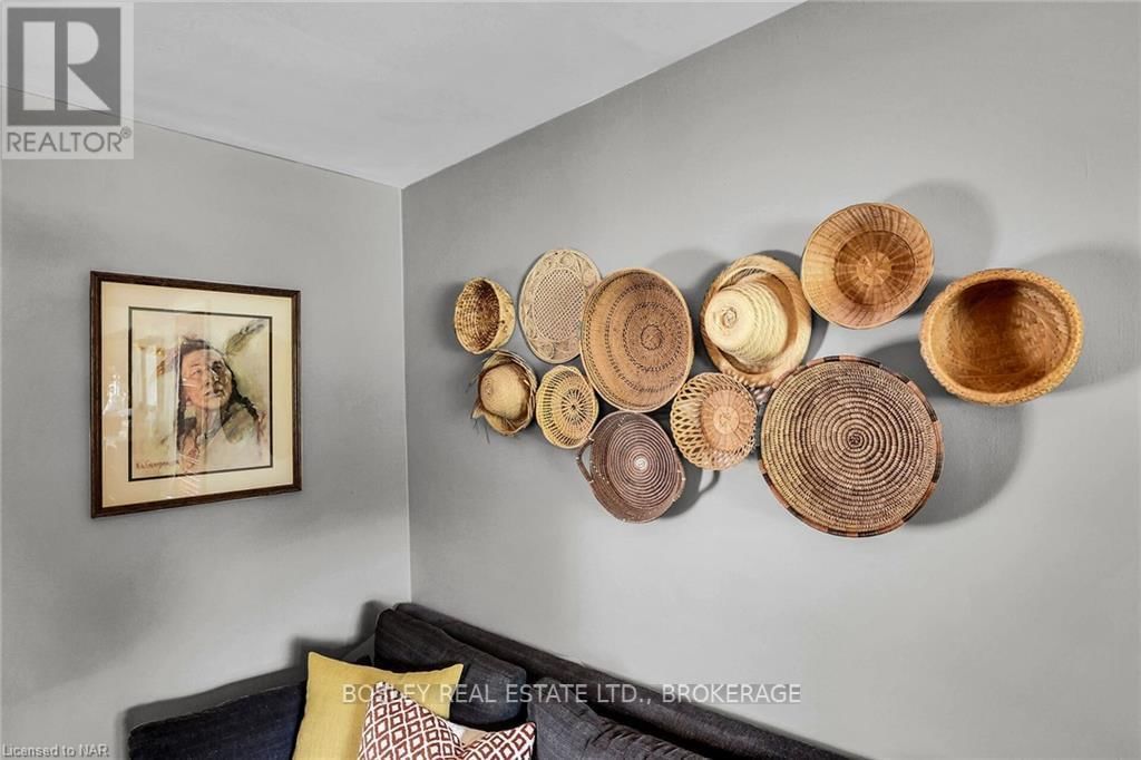 6746 WATERS AVENUE Image 15
