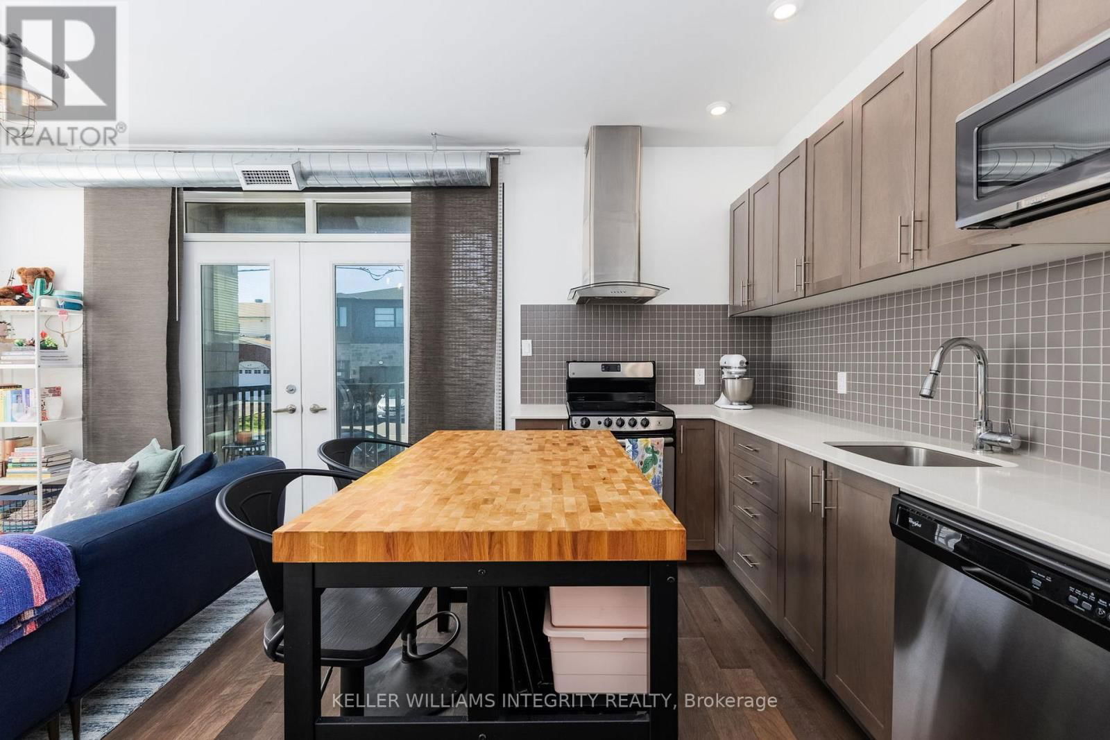 202 - 1308 THAMES STREET Image 7