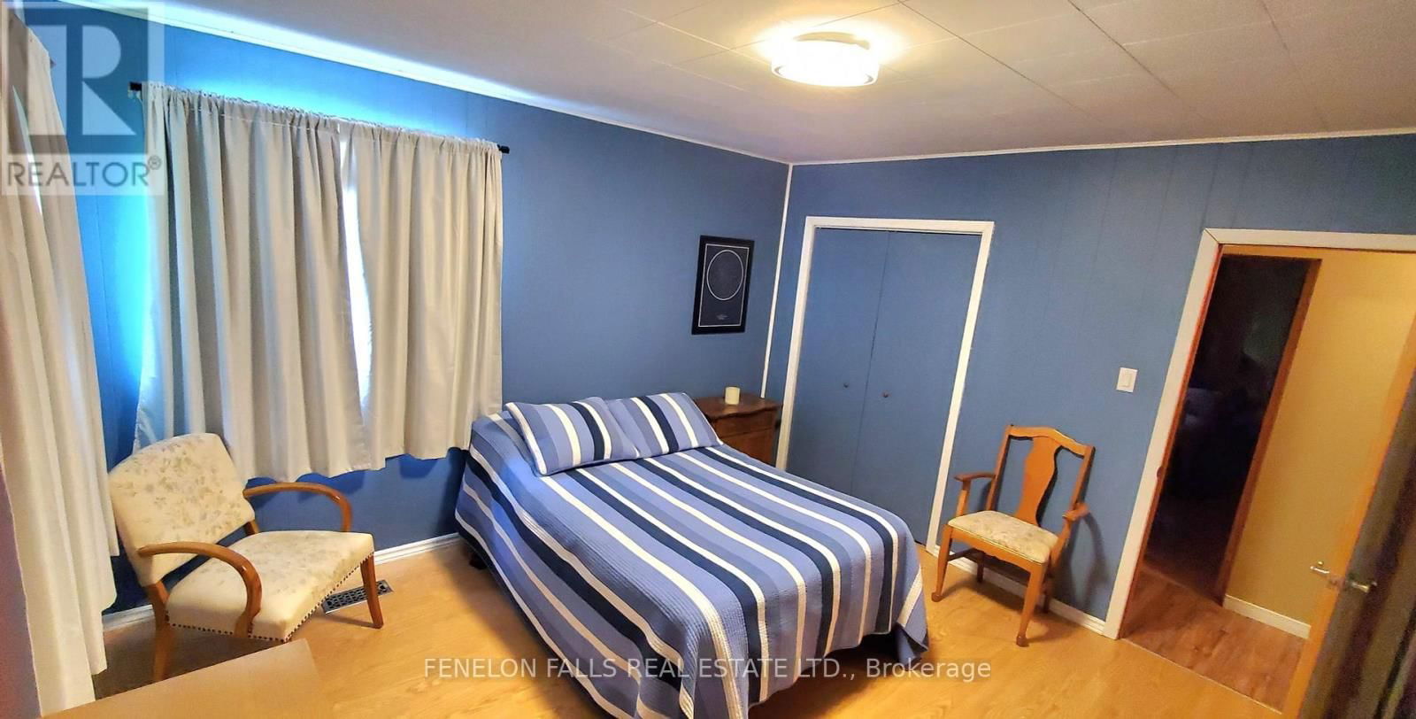 63 THOMAS DRIVE Image 21