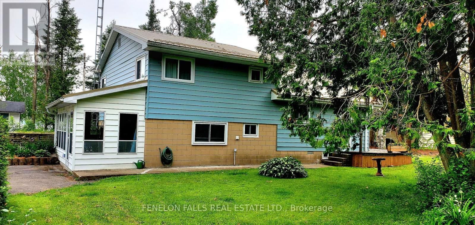 63 THOMAS DRIVE Image 30