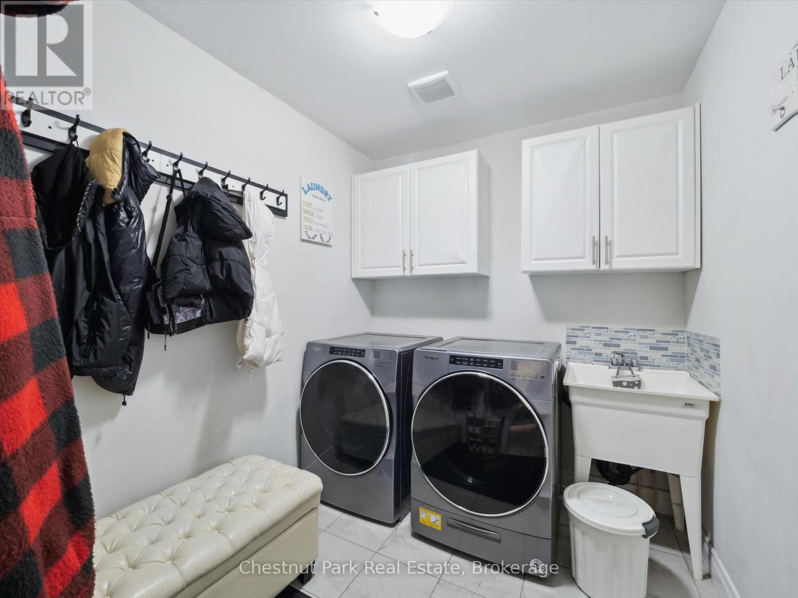245 WILD ROSE DRIVE Image 16