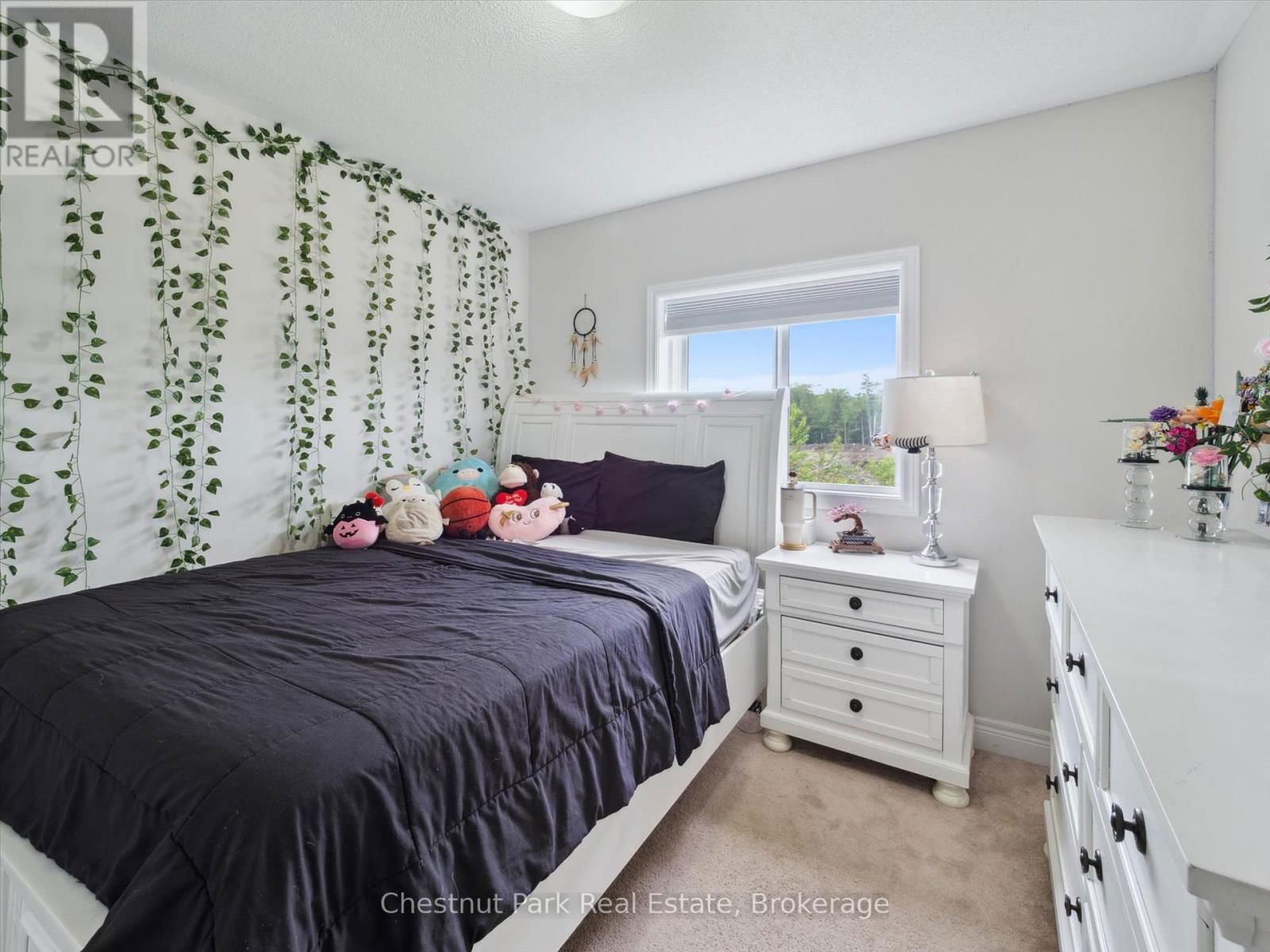 245 WILD ROSE DRIVE Image 22