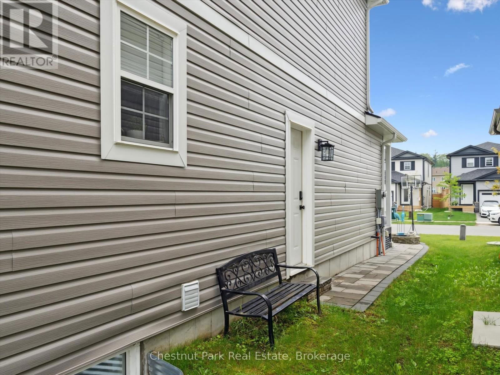 245 WILD ROSE DRIVE Image 26