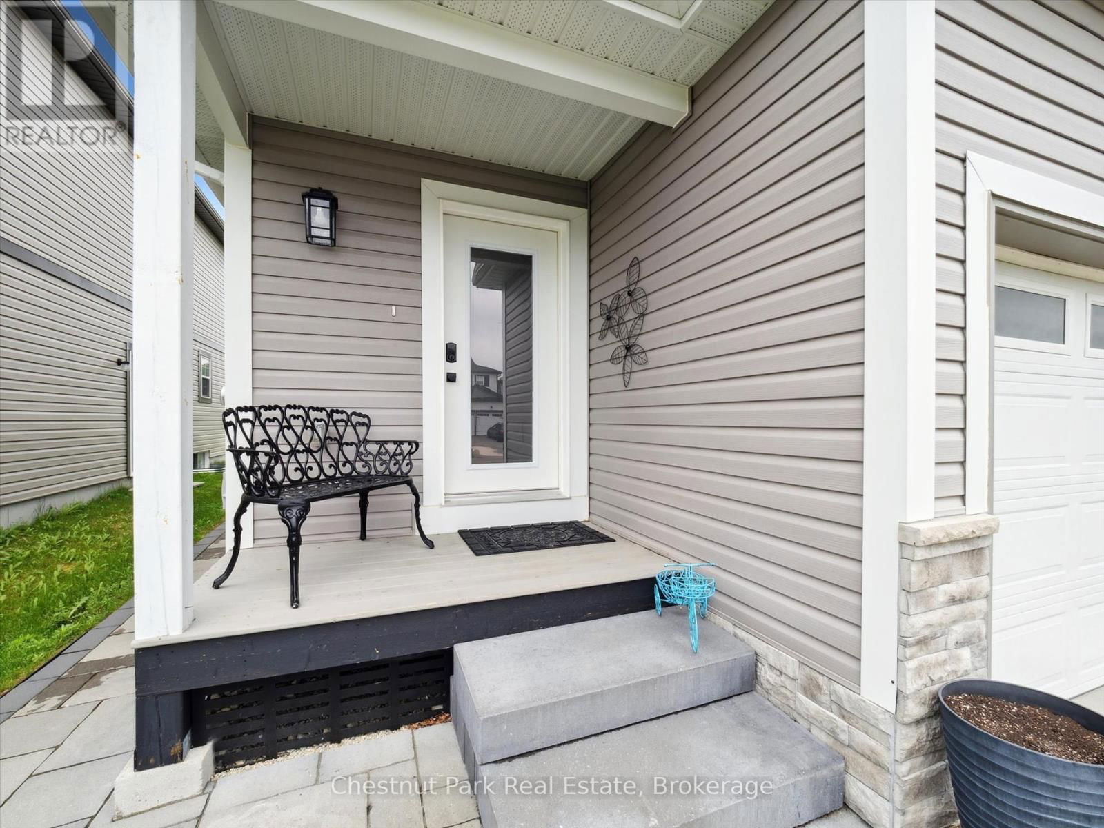 245 WILD ROSE DRIVE Image 4