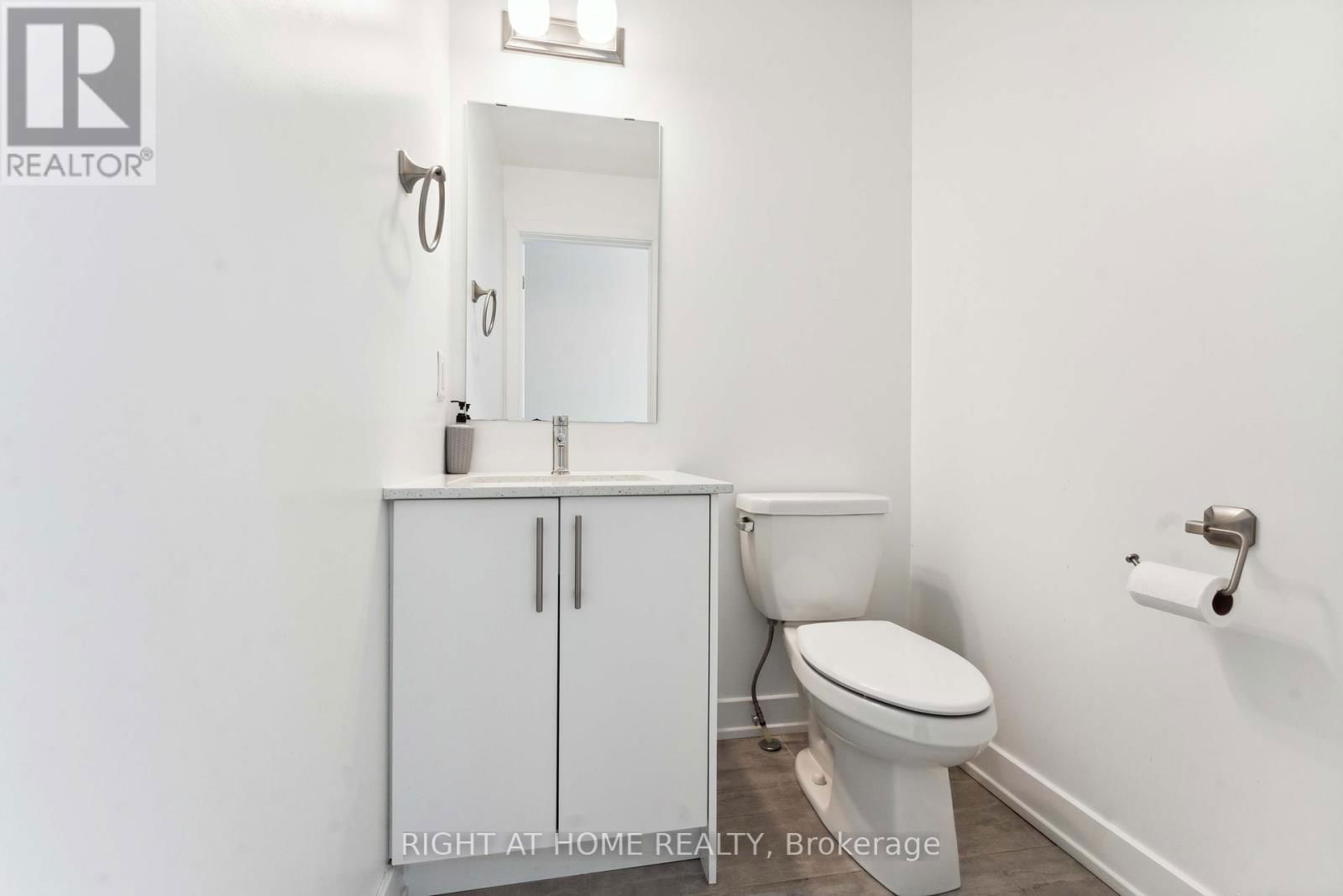 261 FINSBURY AVENUE Image 6
