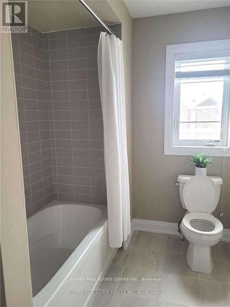 23 BARLOW PLACE Image 20