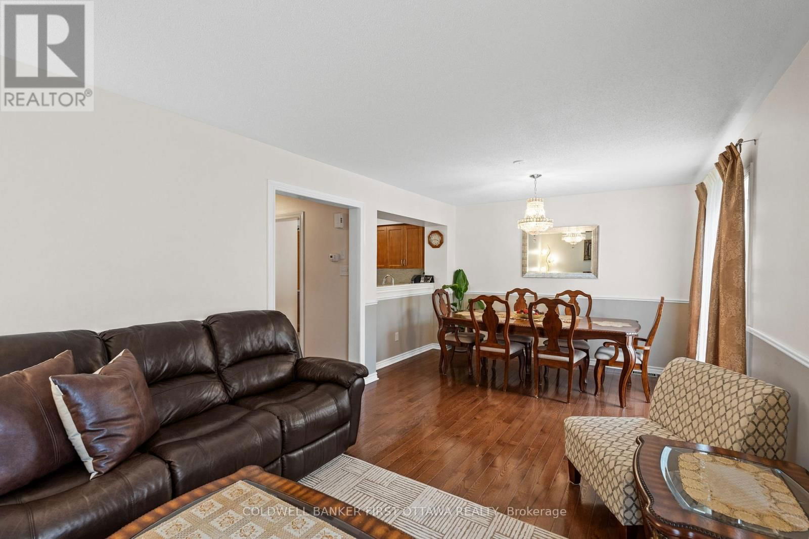3627 CAMBRIAN ROAD Image 12