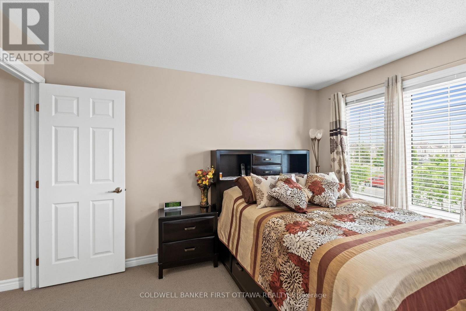 3627 CAMBRIAN ROAD Image 16