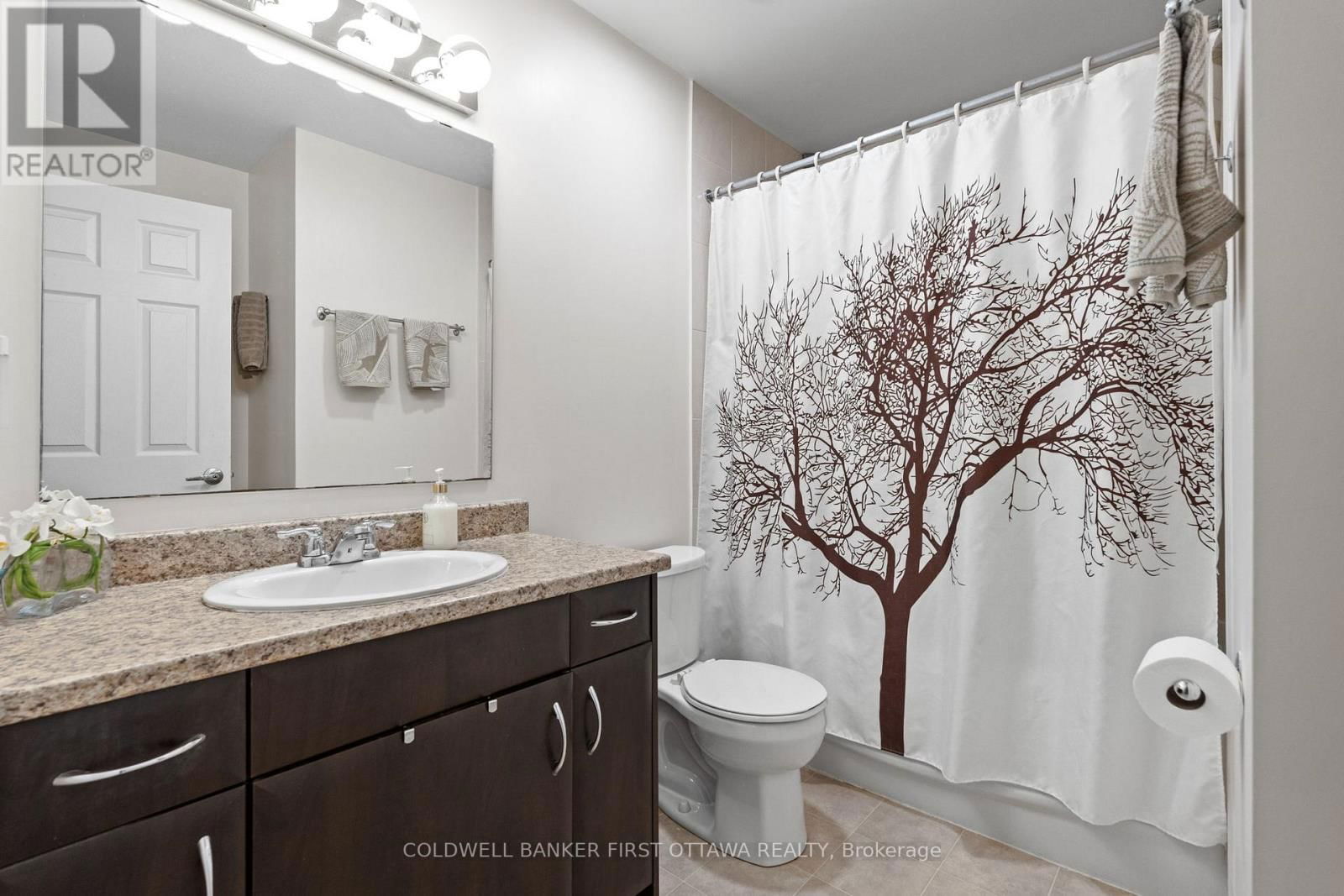 3627 CAMBRIAN ROAD Image 19