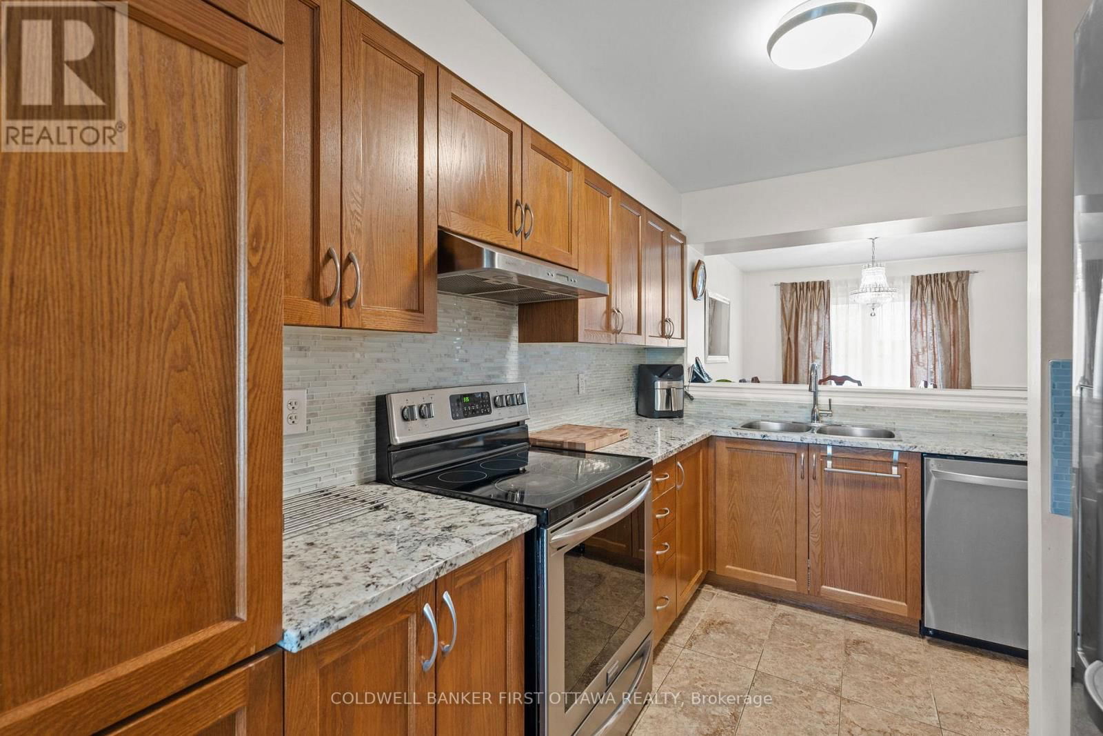 3627 CAMBRIAN ROAD Image 7