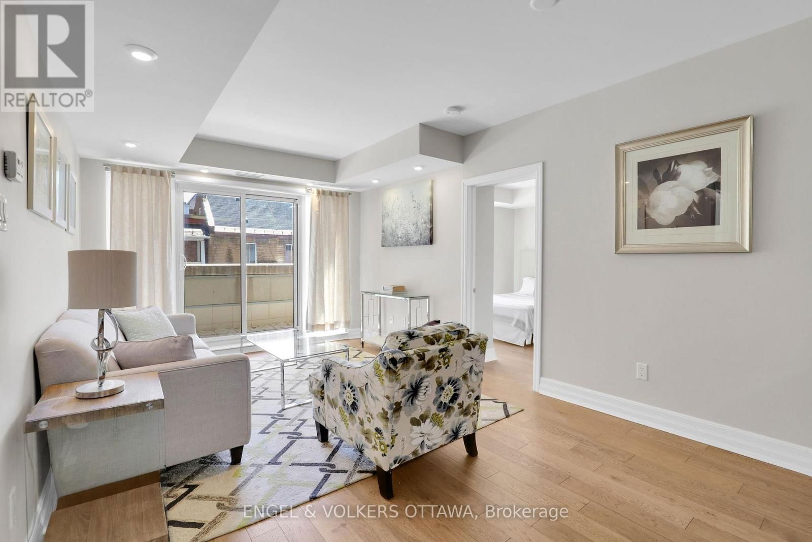 202 - 195 BESSERER STREET Image 11