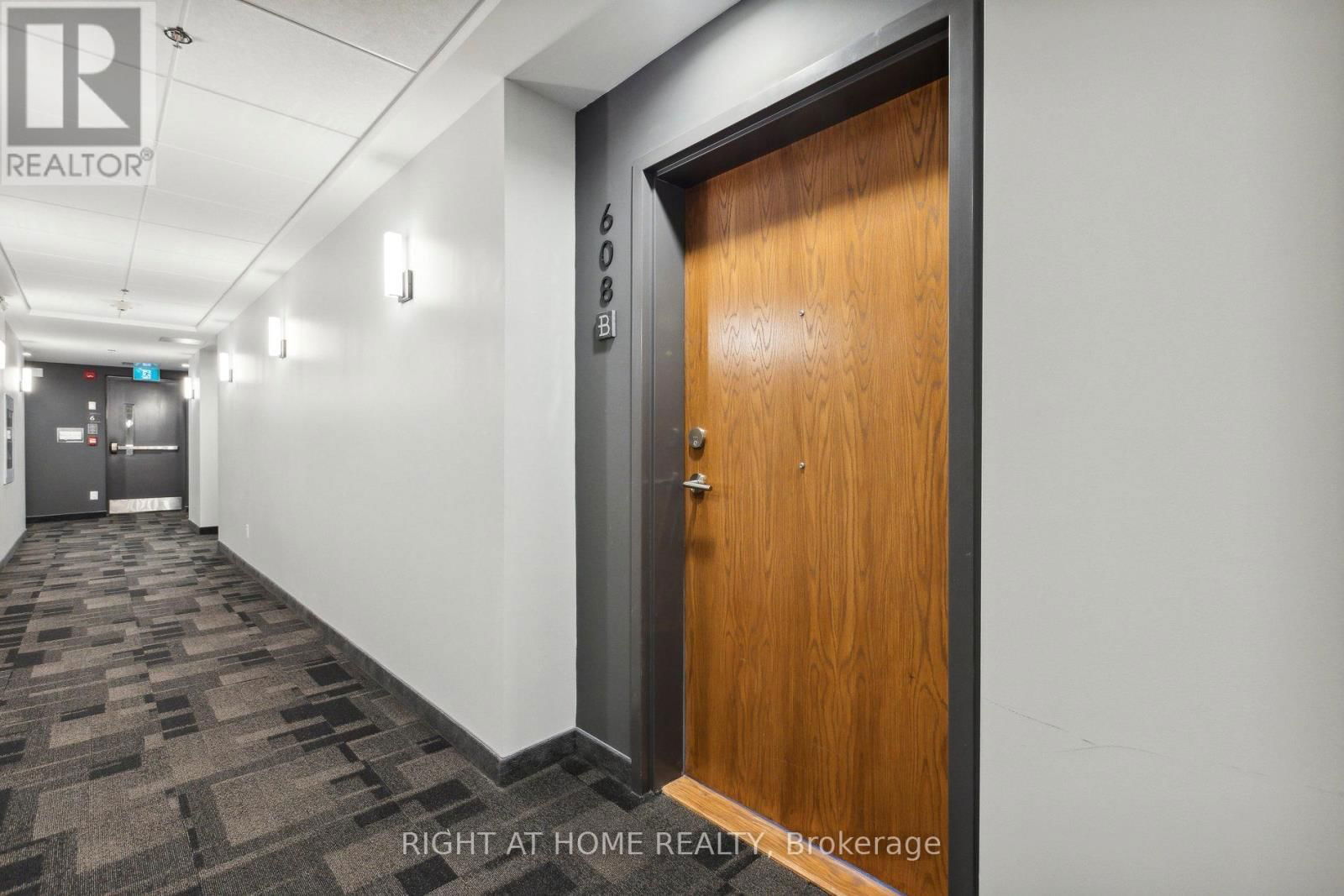 608 - 243 NORTHFIELD DRIVE EAST Image 6