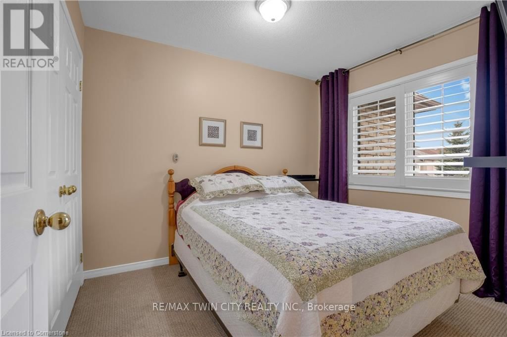 45 - 110 HIGHLAND ROAD EAST Image 19