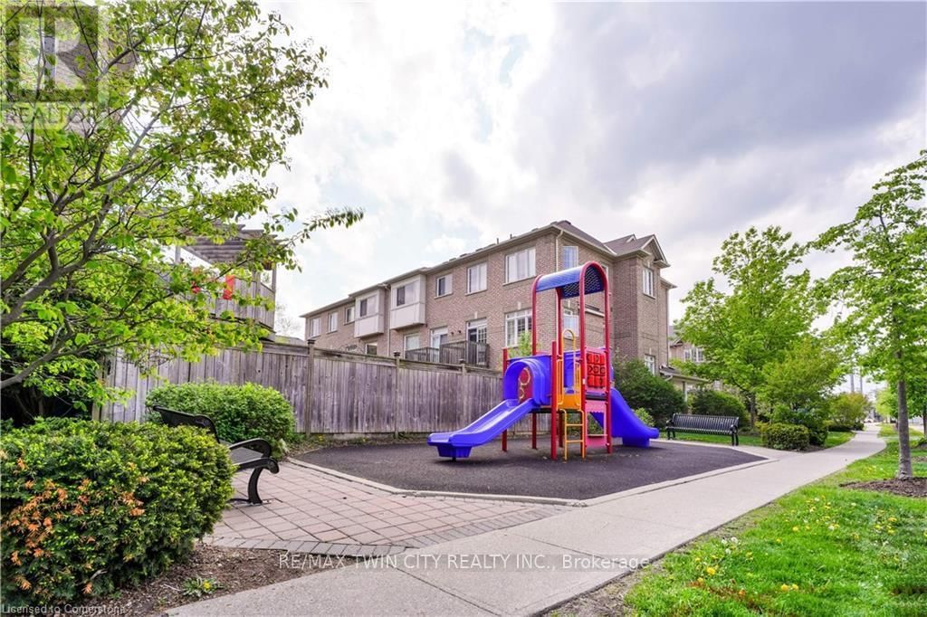 45 - 110 HIGHLAND ROAD EAST Image 33