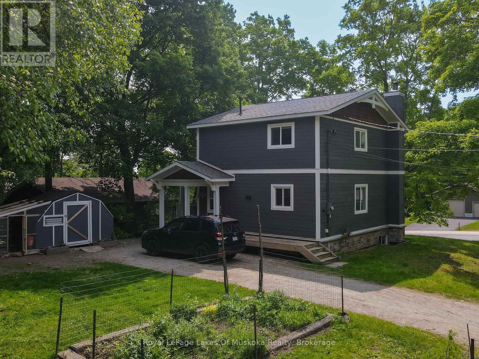 38 FLORENCE STREET WEST Image 26