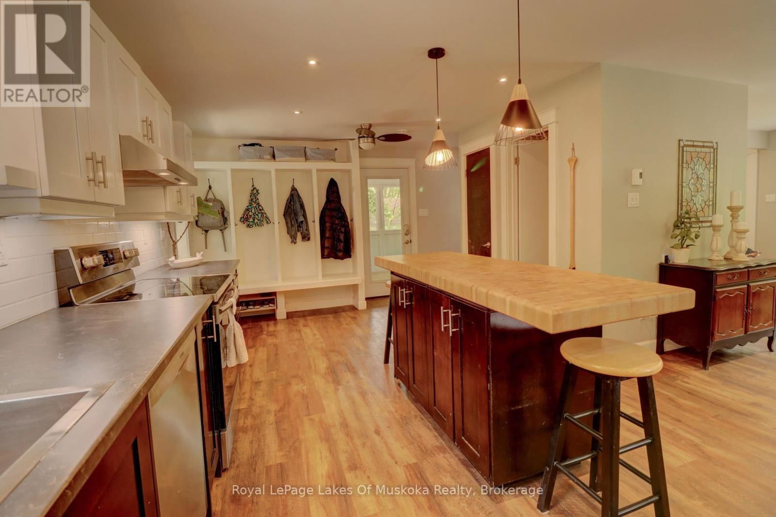 38 FLORENCE STREET WEST Image 7