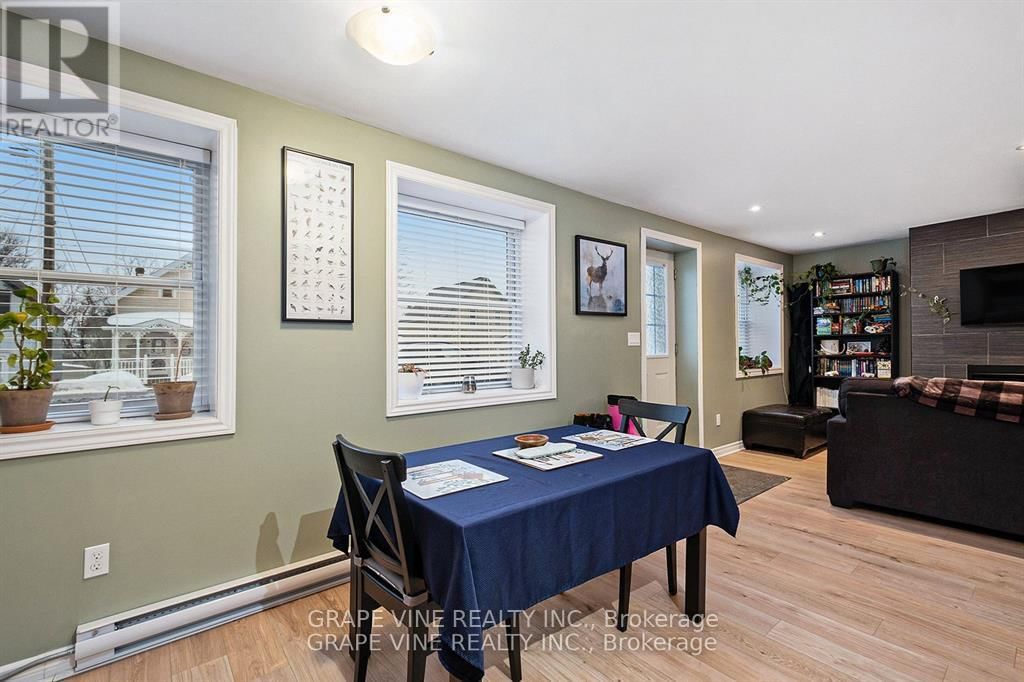 261 ELGIN STREET WEST Image 4