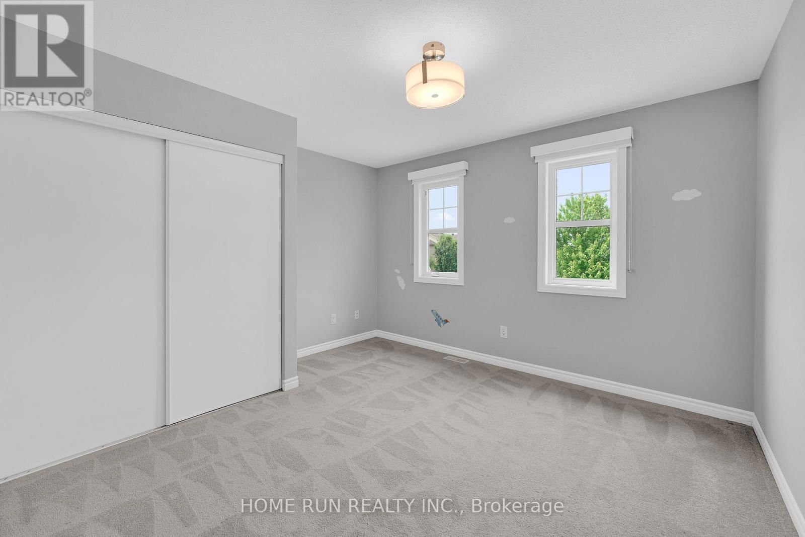 335 GALLANTRY WAY Image 34