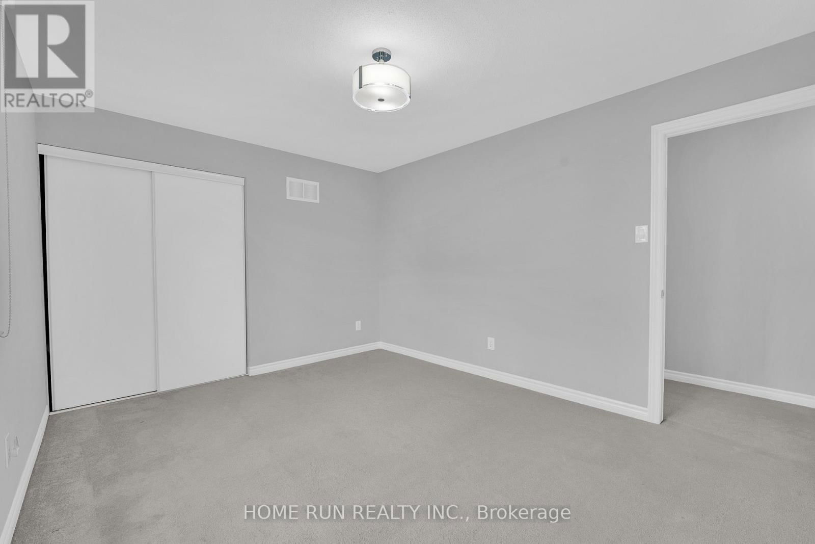 335 GALLANTRY WAY Image 37