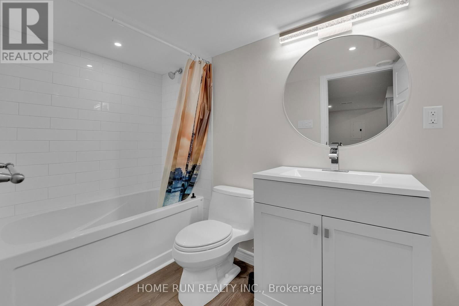 335 GALLANTRY WAY Image 42