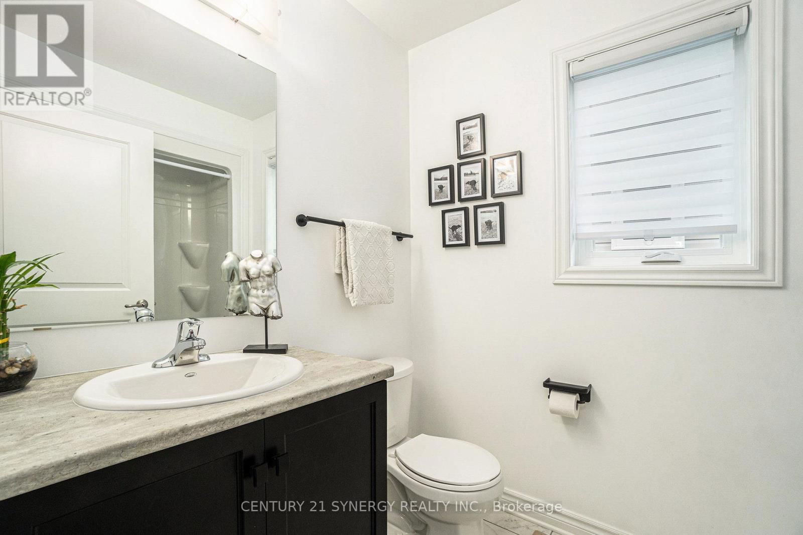 110 SEABERT DRIVE Image 17
