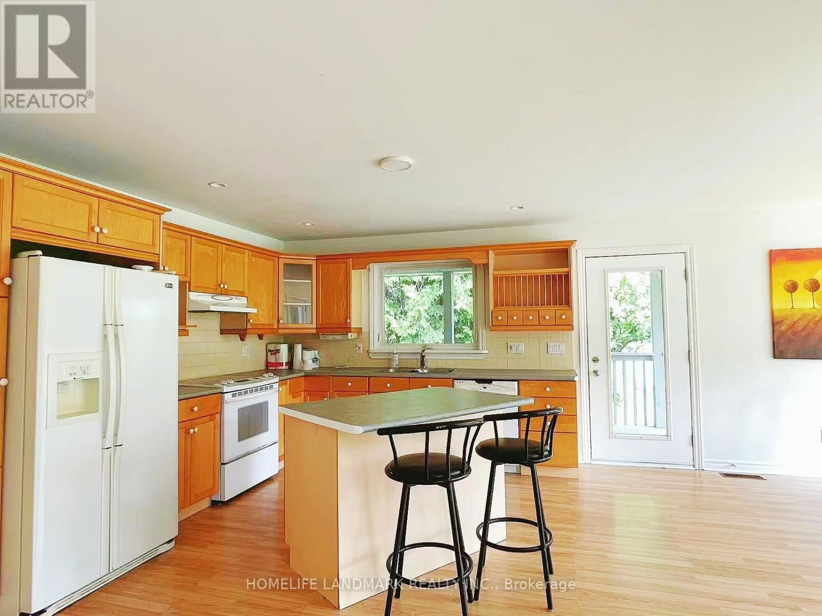 149 WILLIAM STREET Image 12
