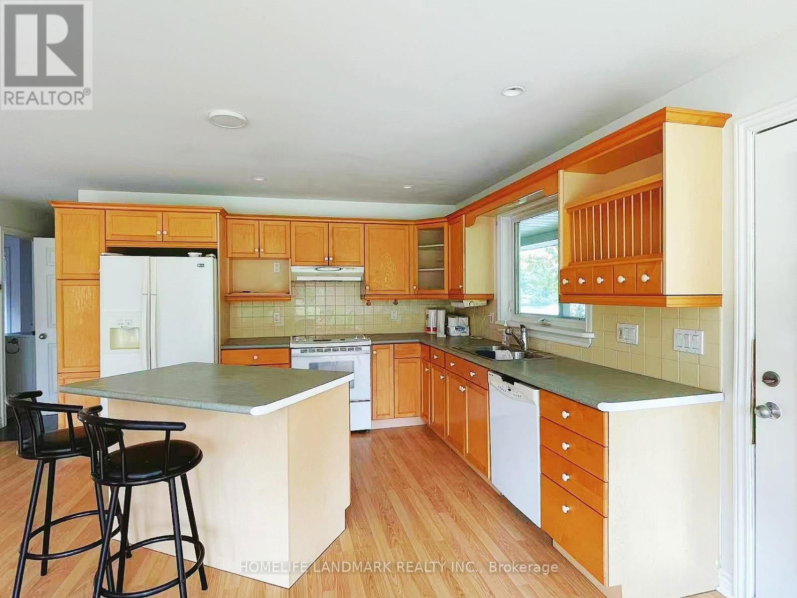 149 WILLIAM STREET Image 13