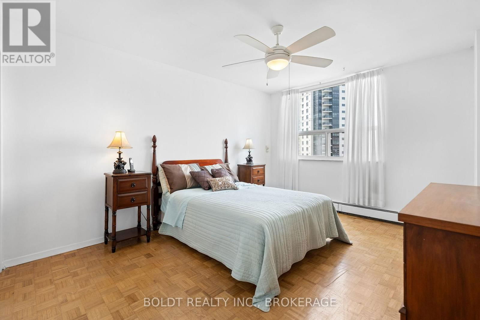 902 - 35 TOWERING HEIGHTS BOULEVARD Image 17