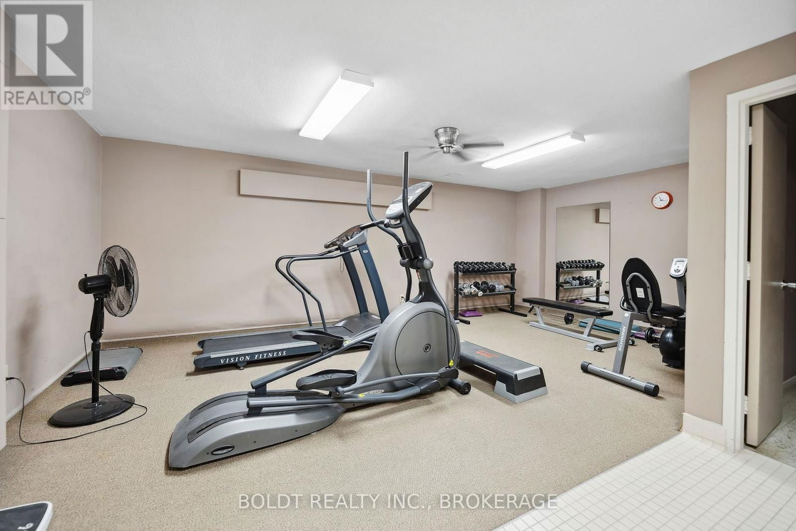 902 - 35 TOWERING HEIGHTS BOULEVARD Image 31