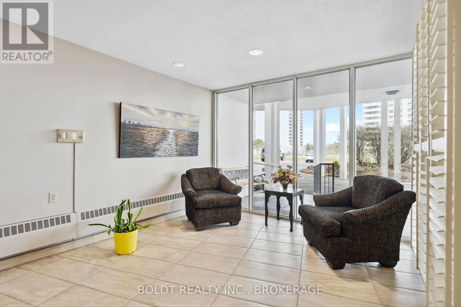 902 - 35 TOWERING HEIGHTS BOULEVARD Image 34