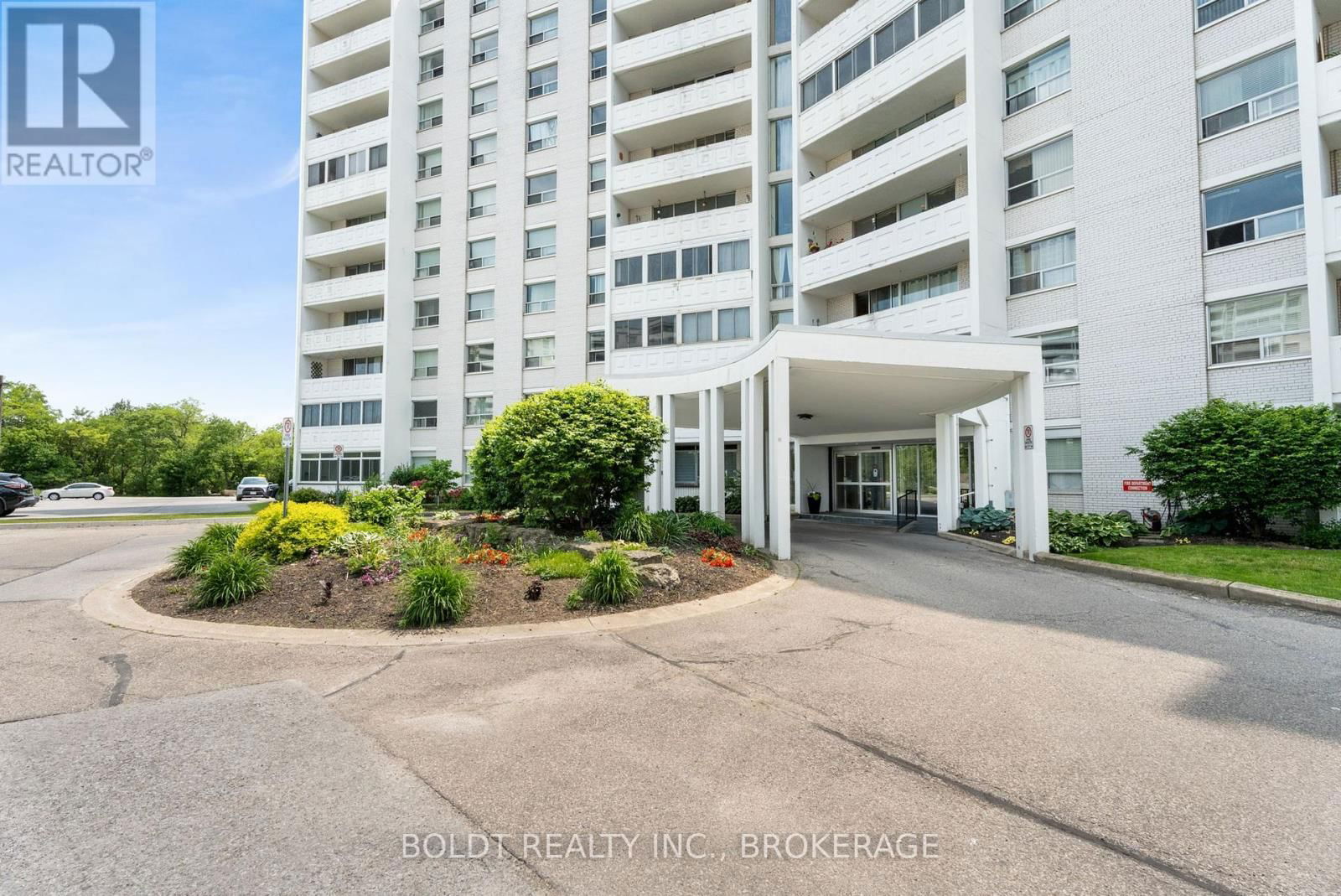 902 - 35 TOWERING HEIGHTS BOULEVARD Image 36