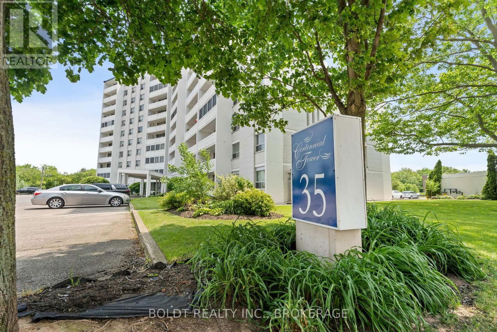 902 - 35 TOWERING HEIGHTS BOULEVARD Image 38