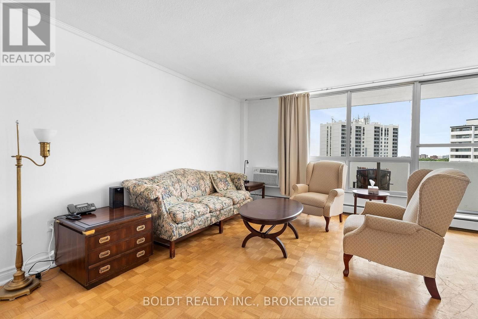 902 - 35 TOWERING HEIGHTS BOULEVARD Image 5