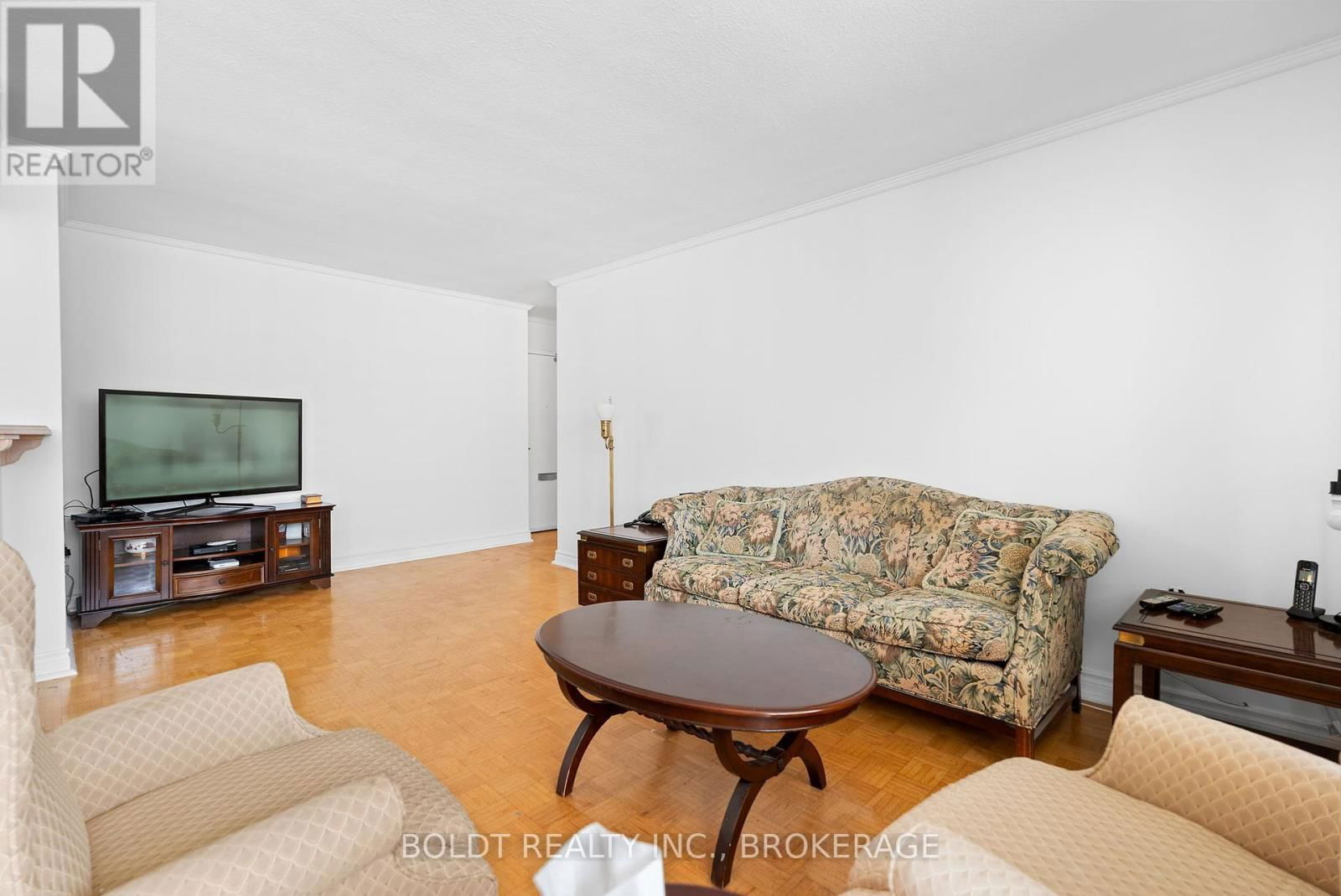 902 - 35 TOWERING HEIGHTS BOULEVARD Image 6
