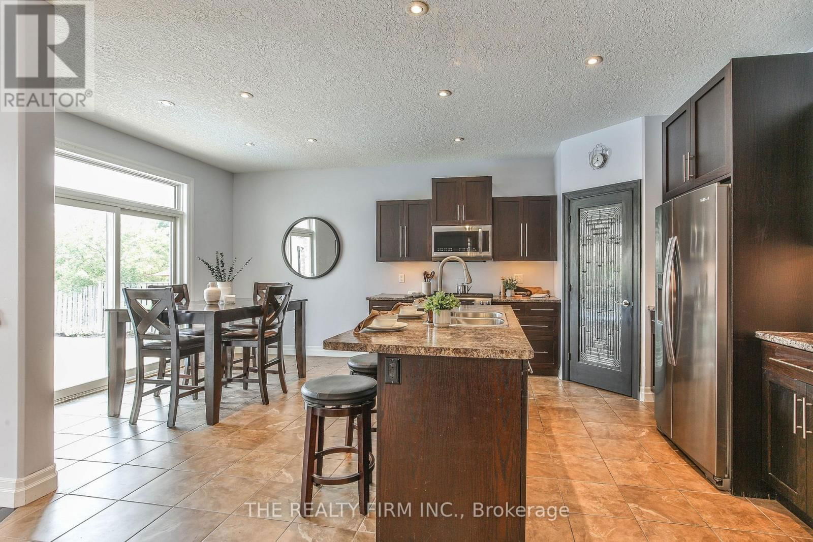 2655 TUCKER COURT Image 16